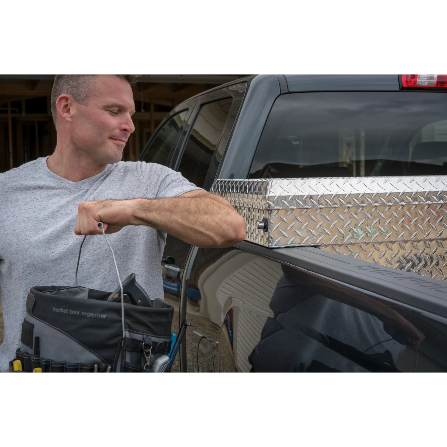 Buy 🤩 CRAFTSMAN Truck Tool Boxes 71.36-in x 19.57-in x 17.21-in Brite Aluminum Crossover Truck Tool Box ✔️ 7 Buy 🤩 CRAFTSMAN Truck Tool Boxes 71.36-in x 19.57-in x 17.21-in Brite Aluminum Crossover Truck Tool Box ✔️ - Image 7