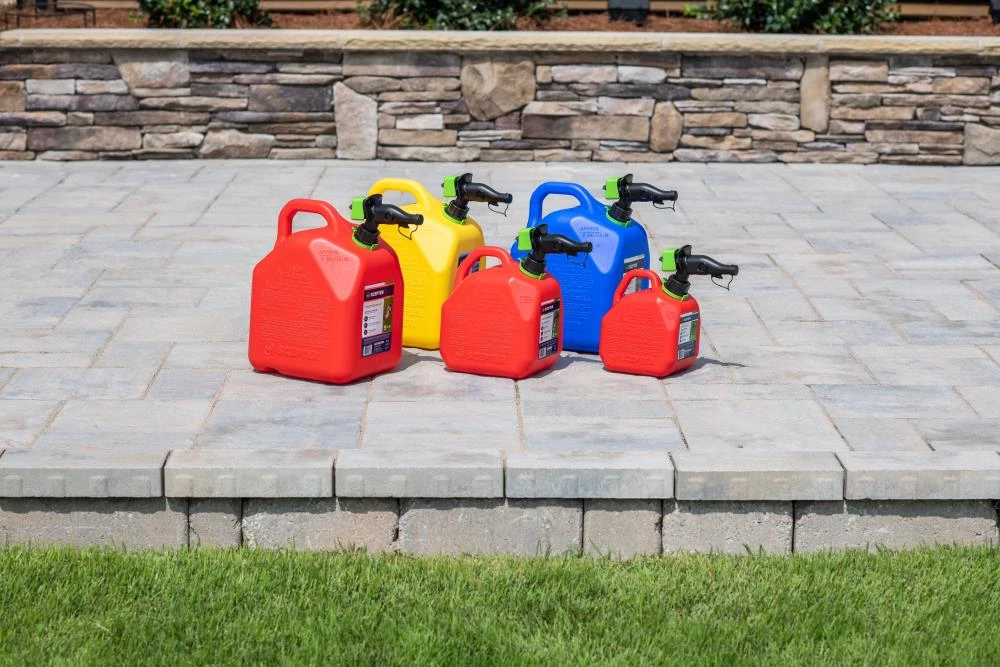 Cheapest โ๏ธ Scepter USA Gas Cans 5-Gallon Plastic Gasoline Can ๐ 5 Cheapest โ๏ธ Scepter USA Gas Cans 5-Gallon Plastic Gasoline Can ๐ - Image 5